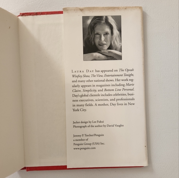 The Circle Book - Picture 12 of 14